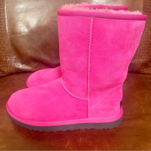 UGG Other - UGG Australia Genuine Sheepskin Boots In Pink Raspberry Sorbet Color Girls Sz 5
